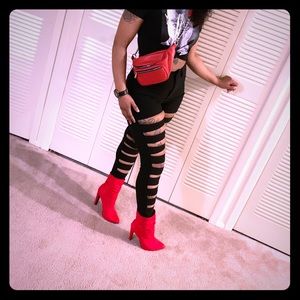 FIRE RED HEELS!